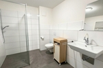 Modern. Effizient. Neuwertig – barrierefreie Erdgeschosswohnung mit Tiefgaragenstellplatz - Erdgeschoßwohnung Großniedesheim | Angebot:27196513