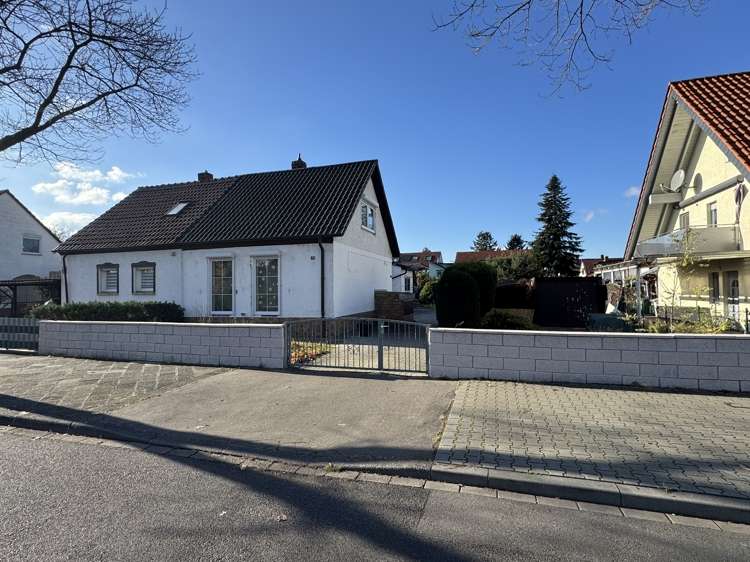 Einfamilienhaus Mannheim / Schönau Schönau - 4 Zimmer, 100 m&sup2;, 500.000&euro; | Angebot:25166480